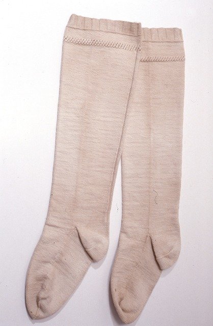Historic stockings in the National Museum of Finland K4331:44