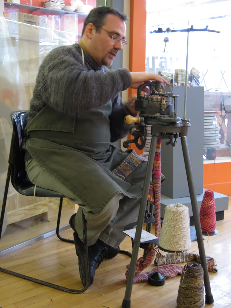 RITO in Ukraine: Knitting, Hand Embroidery and the Work Behind a Garment