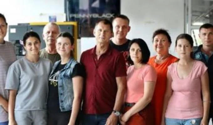 Group photograph accompanying the Shchastia district administration’s 6 October 2022 report on preparations to restart. Individuals are not identified here.