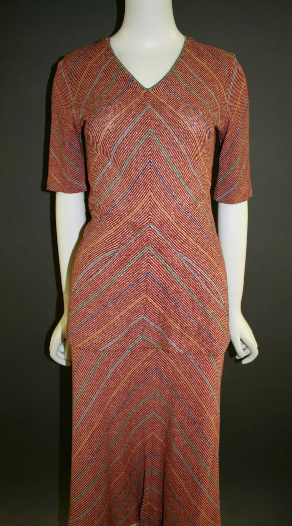 Second catalogue photograph of the same M 22362, not a separate garment or date.